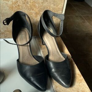 Comfort Plus by Predictions Black Ankle Strap Heels